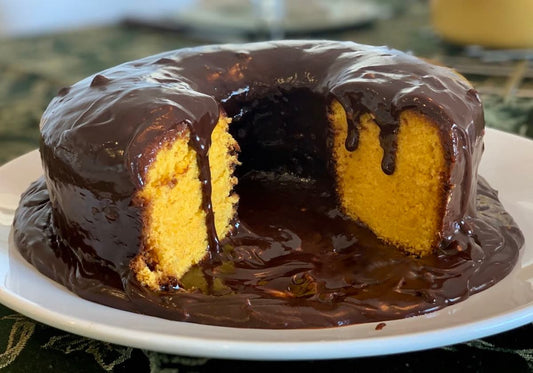 Bolo de Cenoura com Chocolate